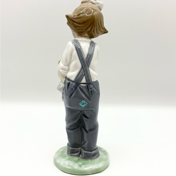NAO by Lladró “Shh” Girl with Doll Figurine #1470 Retired Porcelain 1988 - Picture 4 of 7